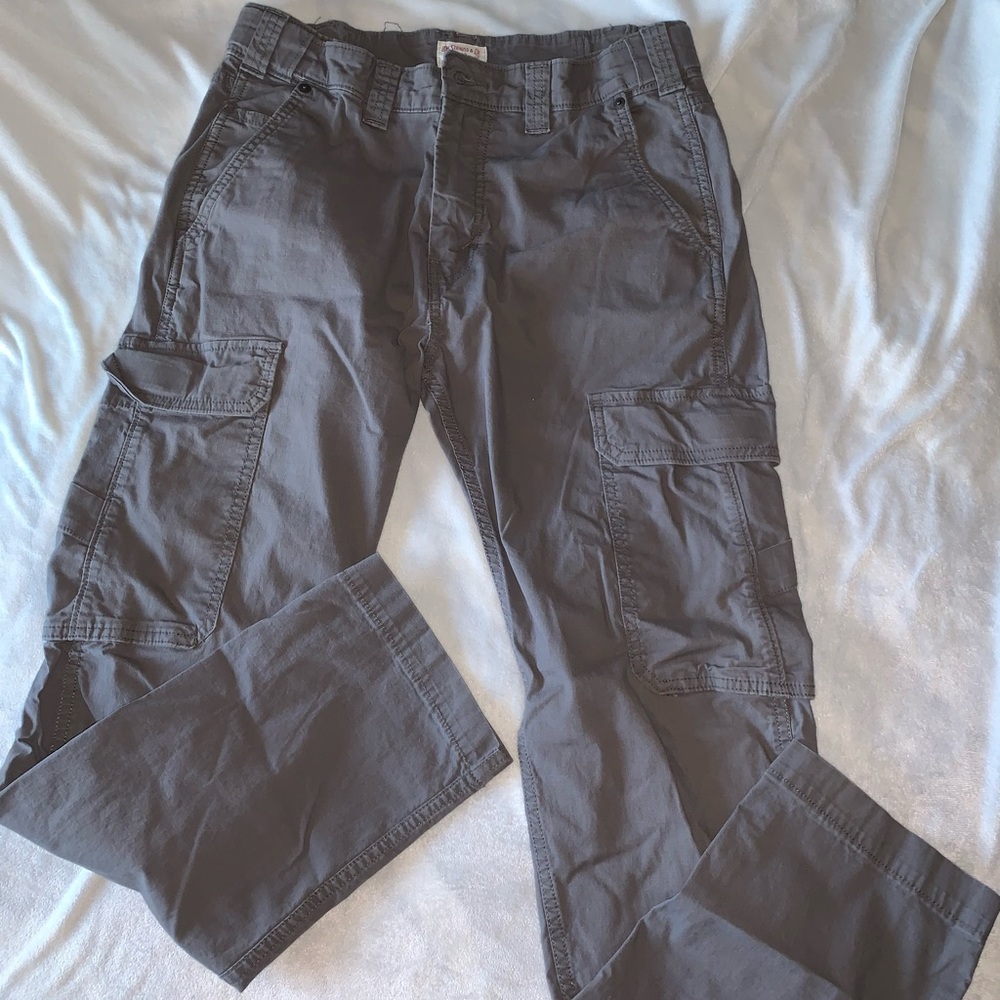 Levi’s 31x30 cargo pants